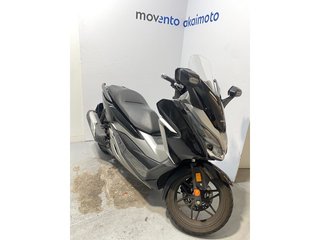 Honda Forza 300