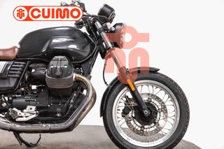 MOTO GUZZI V7 III