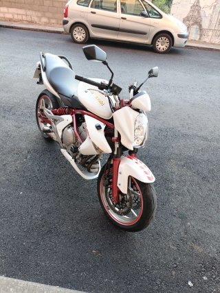 Kawasaki ER-6n A2 Limitada