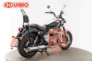 ROYAL ENFIELD SUPER METEOR 650