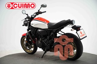 YAMAHA XSR 700