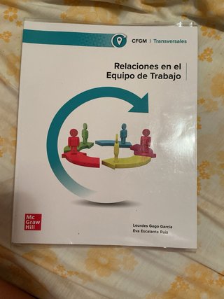 Libros de grado medio auxiliar de enfermería