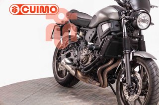 YAMAHA XSR 700