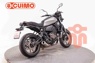 YAMAHA XSR 700