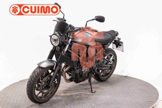 YAMAHA XSR 700