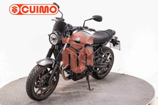 YAMAHA XSR 700