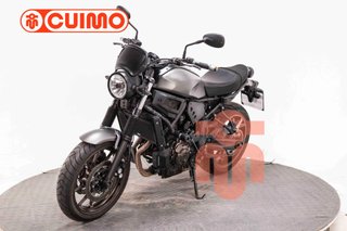 YAMAHA XSR 700