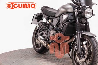 YAMAHA XSR 700