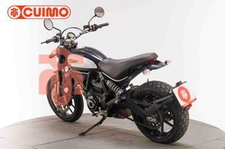 DUCATI SCRAMBLER SIXTY2
