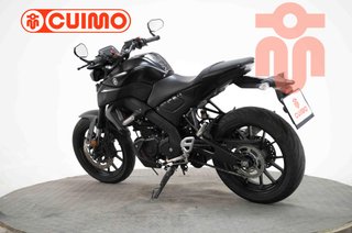 YAMAHA MT 125