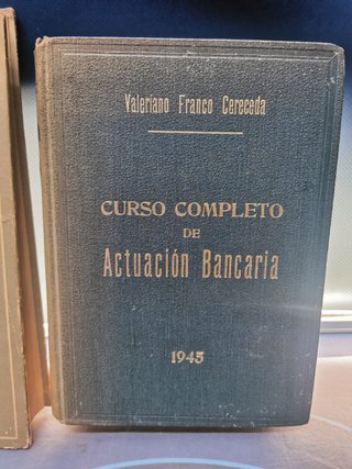 Dos libros LA TÉCNICA DE LA CONTABILIDAD EN BANCA + curso completo de actuación bancaria