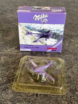 Avión Junkers Ju 52 MILKA Herpa 1:500