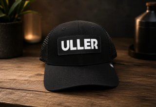 Gorra Negra con Logo ULLER