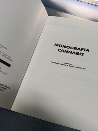 dos libros, 2 libros- MONOGRAFIA COCAINA + MONOGRAFIA CANNABIS
