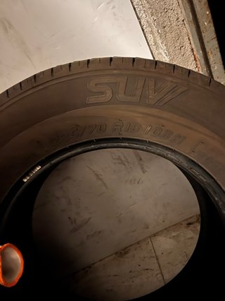 Neumáticos 225/70/16