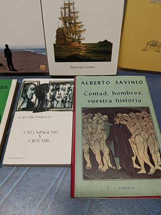 Lote 7 libros, autores contemporáneos, Umberto Eco, Paul Theroux, Franz Kafka y mas