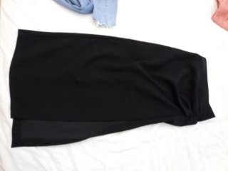 Falda larga de tubo negra talla XS
