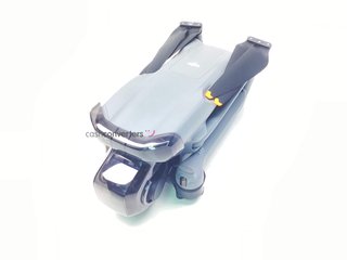 dron con camara dji air 3 (dji rc-n2)