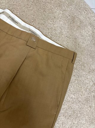 Pantalones de traje Burberry camel vintage