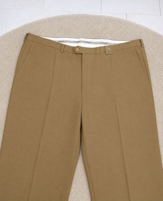 Pantalones de traje Burberry camel vintage