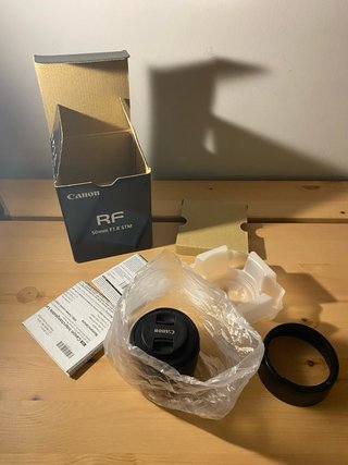 Canon RF 50mm f1.8 STM