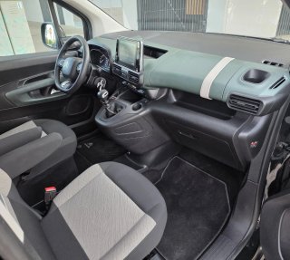 Citroen Berlingo Talla M 2019 130cv  CAMPERIZADA