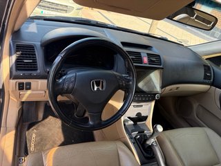 Honda Accord 2004