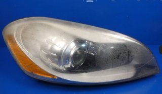 Faro xenón Volvo XC60 2008-2013