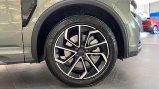 LINK & CO 01 1.5 PHEV CORE 5P