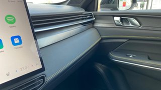 LINK & CO 01 1.5 PHEV CORE 5P