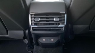 LINK & CO 01 1.5 PHEV MORE 5P