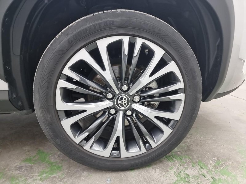 Toyota Yaris 2021, foto 10