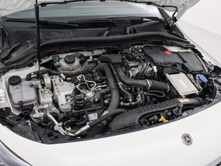 MERCEDES B-CLASS 1.3 B 250 E 218 5P