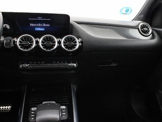 MERCEDES B-CLASS 1.3 B 250 E 218 5P