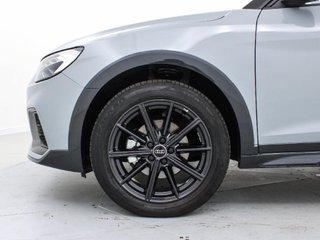 AUDI A1 1.5 35 TFSI S TR ADRENAL BLACK ALLSTREET 150 5P