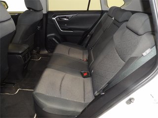 TOYOTA Rav4 2.5l 220H Advance