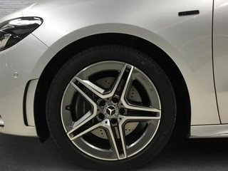 MERCEDES-BENZ Clase B 250 e AMG Line