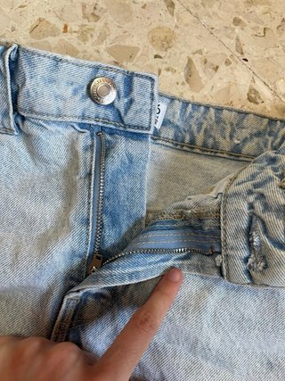 Falda vaquera Stradivarius azul claro