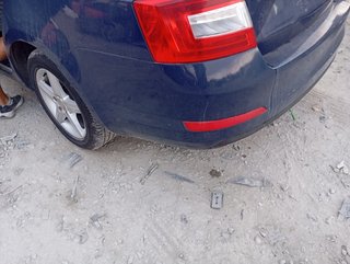 PARAGOLPES TRASERO SKODA OCTAVIA LIM. (5E3) Style