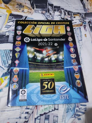 Lote 5 Álbumes Cromos LaLiga y Champions