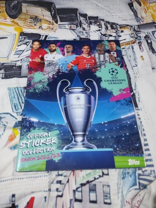 Lote 5 Álbumes Cromos LaLiga y Champions