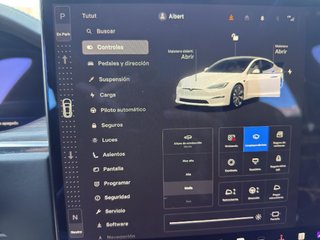 TESLA Model S Model S AWD 493kW