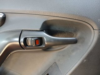 MANETA INTERIOR TRASERA IZQUIERDA Toyota Verso (AUR2/ZGR2)(2009->)