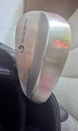 Bolsa de golf Inesis con los 6 palos,Urge la venta