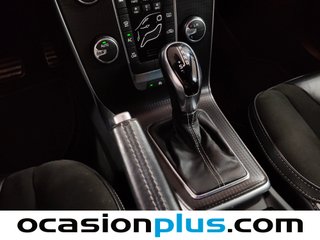 Volvo V40 D4 R-Design Momentum Auto 140 kW (190 CV)
