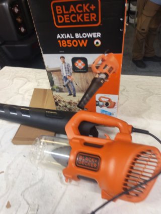Soplador BLACK+DECKER Axial 1.850W