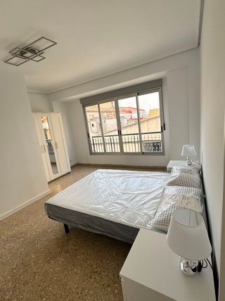HABITACION PARA PAREJA MISLATA