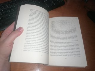 Libro: UNA MUJER POR CAMINOS DE ESPAÑA