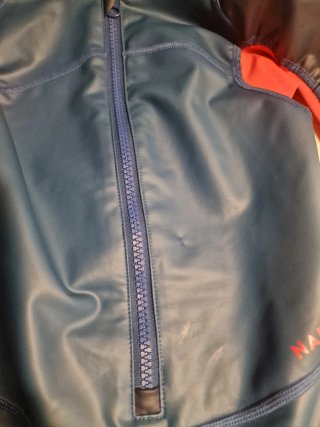 Neopreno niño corto azul naranja