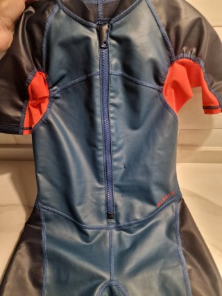 Neopreno niño corto azul naranja